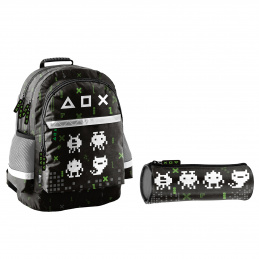 Paso Iskolai szett háromrekeszes hátizsák + tolltartó Game Paso Iskolai szett háromrekeszes hátizsák + tolltartó Game